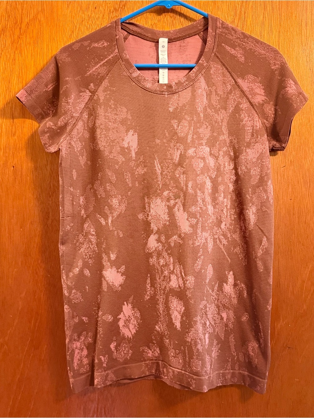 Lululemon Women's Short Sleeve Athletic Tee - Dusty Rose swiftly tech